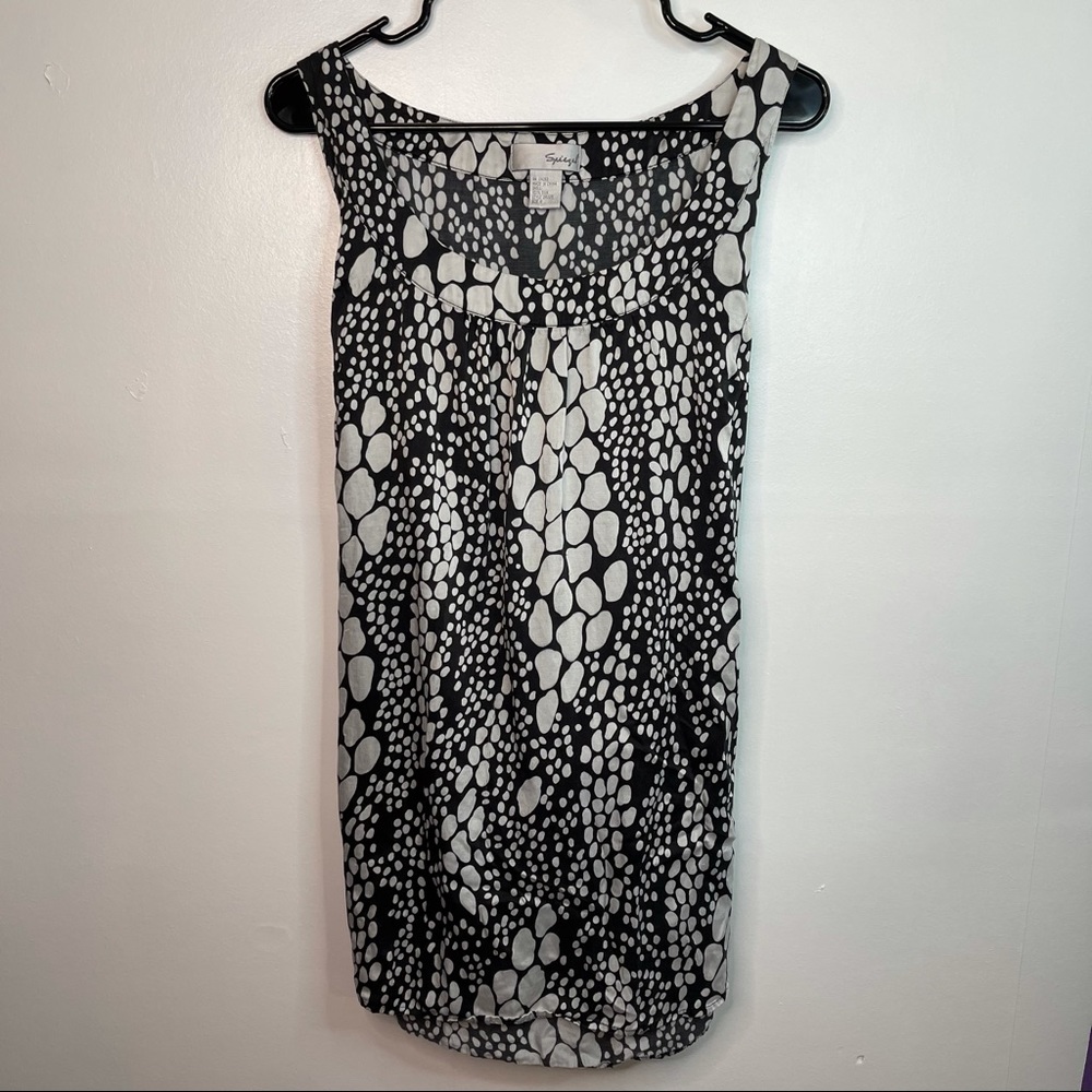 Spiegel Size 18 100% Silk Black and White Top